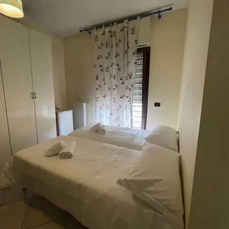 公寓 Ermes House 比通托